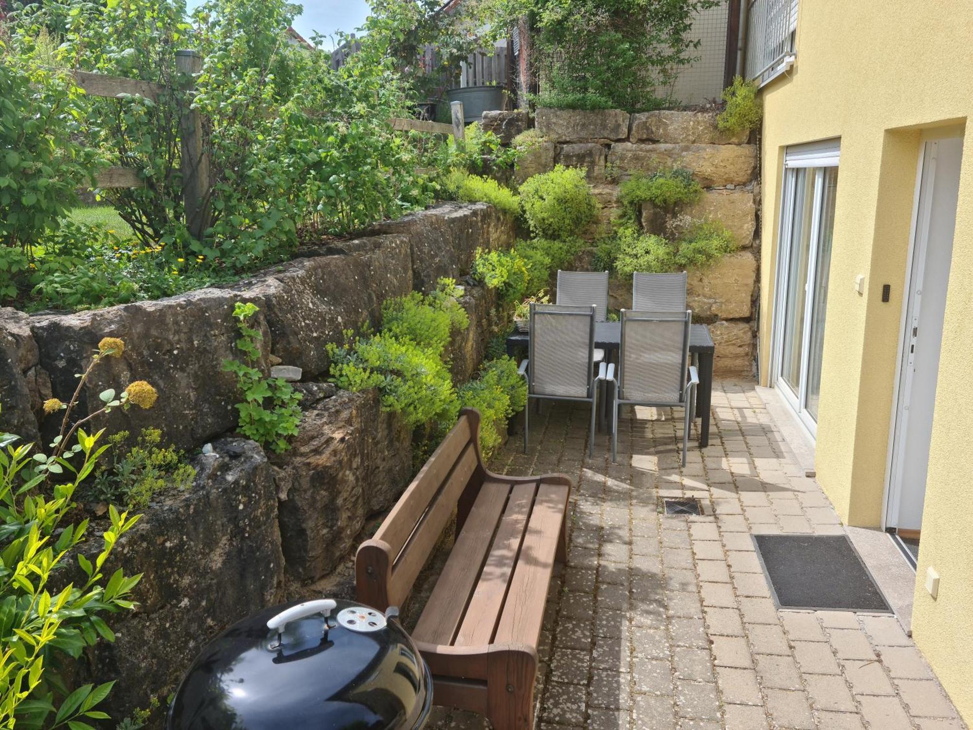 Exclusive Cozy Apartment In The Heart Of Franconia Gaukonigshofen Room photo